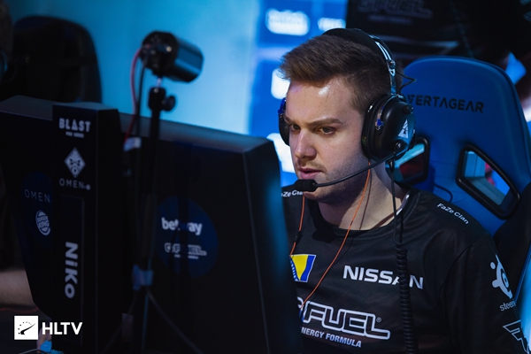 中路对线有手就行？Iceberg这话理不糙